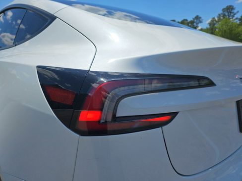 Used 2024 Tesla Model 3 Long Range RWD image 36
