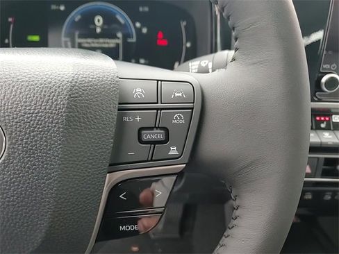 Used 2026 Toyota Camry LE image 15