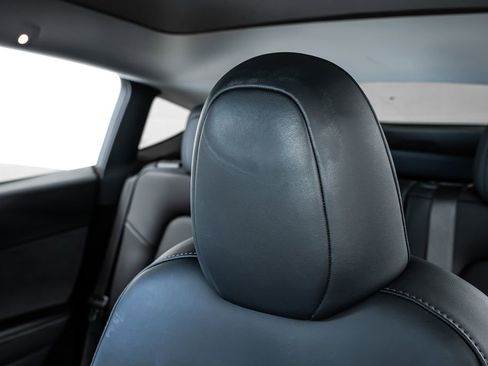 Used 2023 Tesla Model Y Long Range image 36