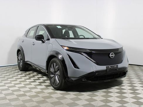 Used 2024 Nissan Ariya FWD image 18