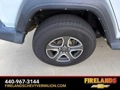 Used 2022 Jeep Wrangler Unlimited Sport AWD/4WD image 49