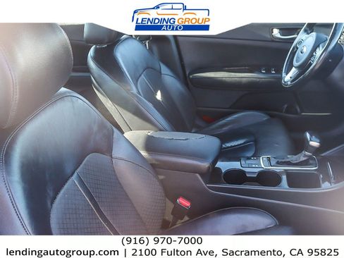 Used 2018 Kia Optima EX w/ Premium Package FWD image 15
