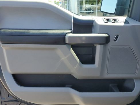 Used 2020 Ford F150 XLT AWD/4WD image 22