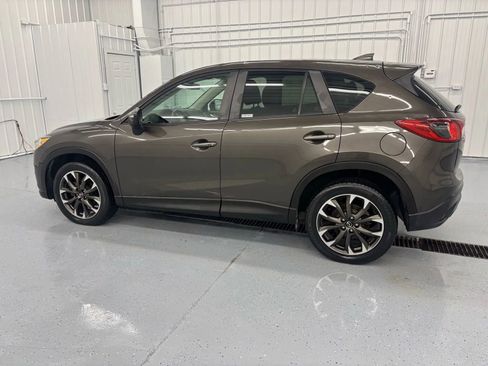 Used 2016 MAZDA CX-5 Grand Touring image 2