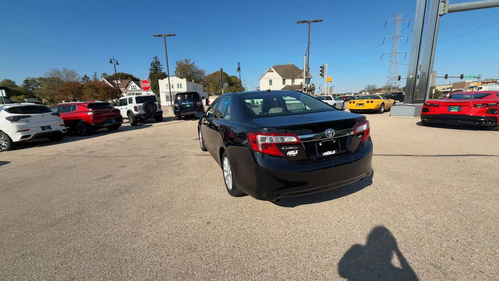 Used 2013 Toyota Camry XLE FWD image 6