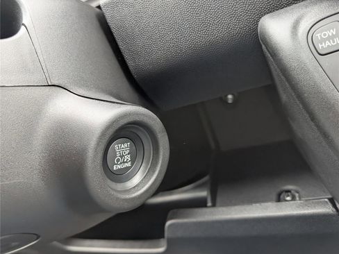 New 2026 RAM ProMaster 1500 w/ Safety Group FWD image 18
