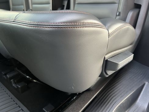 Used 2025 Ford Expedition Max Active image 21