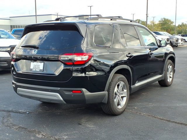 Used 2025 Honda Pilot EX-L image 28