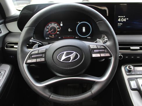 Used 2025 Hyundai Palisade SEL FWD image 31