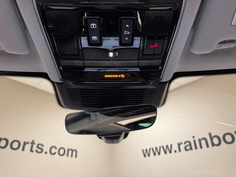 Used 2024 Land Rover Range Rover Sport SE AWD/4WD image 20