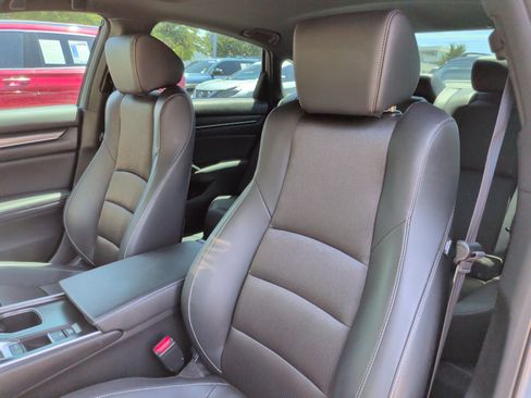 Used 2022 Honda Accord Sport image 25