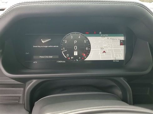 Used 2025 Land Rover Defender 110 S image 26