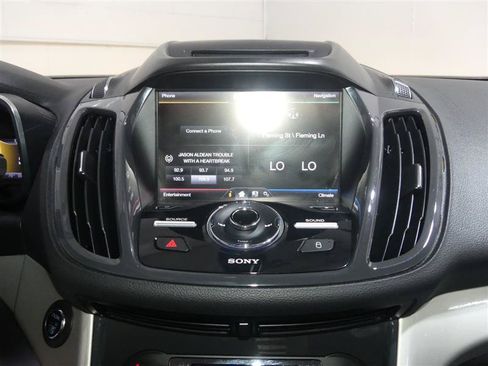 Used 2013 Ford C-MAX SEL FWD image 35