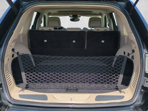 Used 2018 Jeep Grand Cherokee Limited RWD image 6