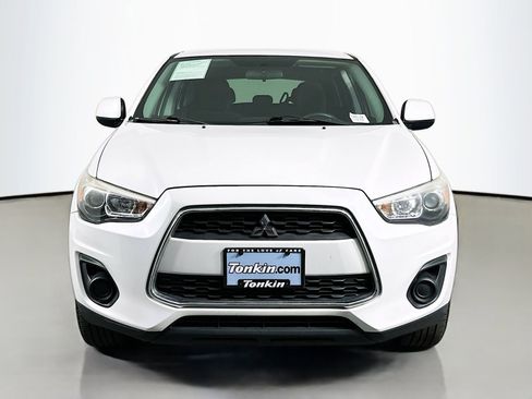 Used 2015 Mitsubishi Outlander Sport ES image 2