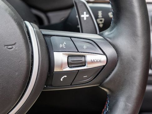 Used 2016 BMW M4 Convertible RWD image 24