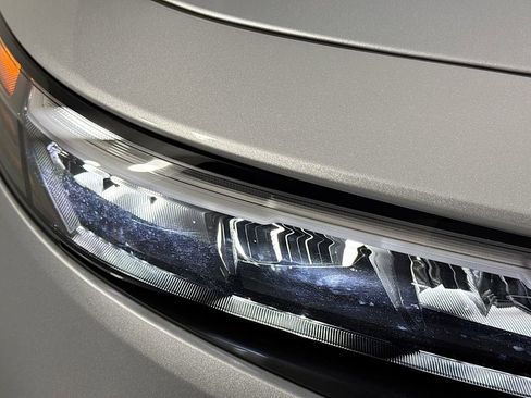 Used 2025 Honda Accord EX-L image 40