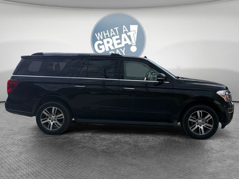 Used 2024 Ford Expedition Max Limited AWD/4WD image 2