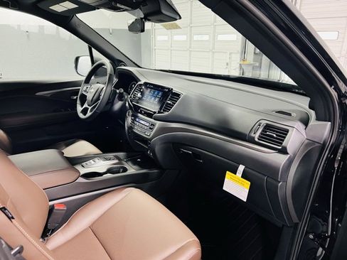 New 2026 Honda Ridgeline RTL image 30