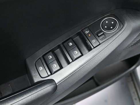 New 2026 Kia Seltos LX image 11