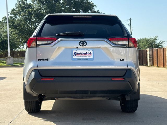 Used 2024 Toyota RAV4 LE FWD image 7