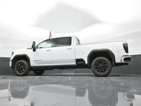 New 2025 GMC Sierra 2500 AT4 w/ AT4 Premium Plus Package image 82