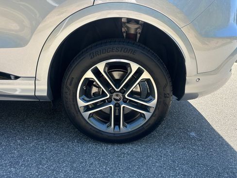 Certified 2025 Audi Q5 Premium Plus w/ Premium Plus AWD/4WD image 22