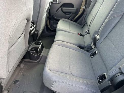 New 2026 Jeep Gladiator Sport AWD/4WD image 24