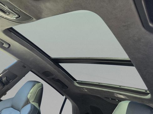 New 2026 Audi RS Q8 performance AWD/4WD image 30