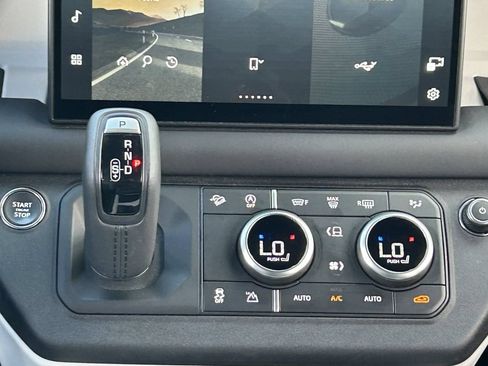 Used 2025 Land Rover Defender 110 S AWD/4WD image 21