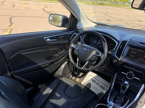 Used 2015 Ford Edge Titanium w/ Equipment Group 302A AWD/4WD image 16