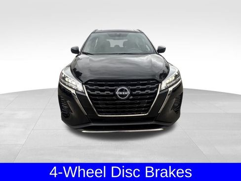 Used 2024 Nissan Kicks SR image 9