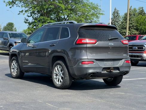 Used 2014 Jeep Cherokee Latitude w/ Comfort/Convenience Group AWD/4WD image 14