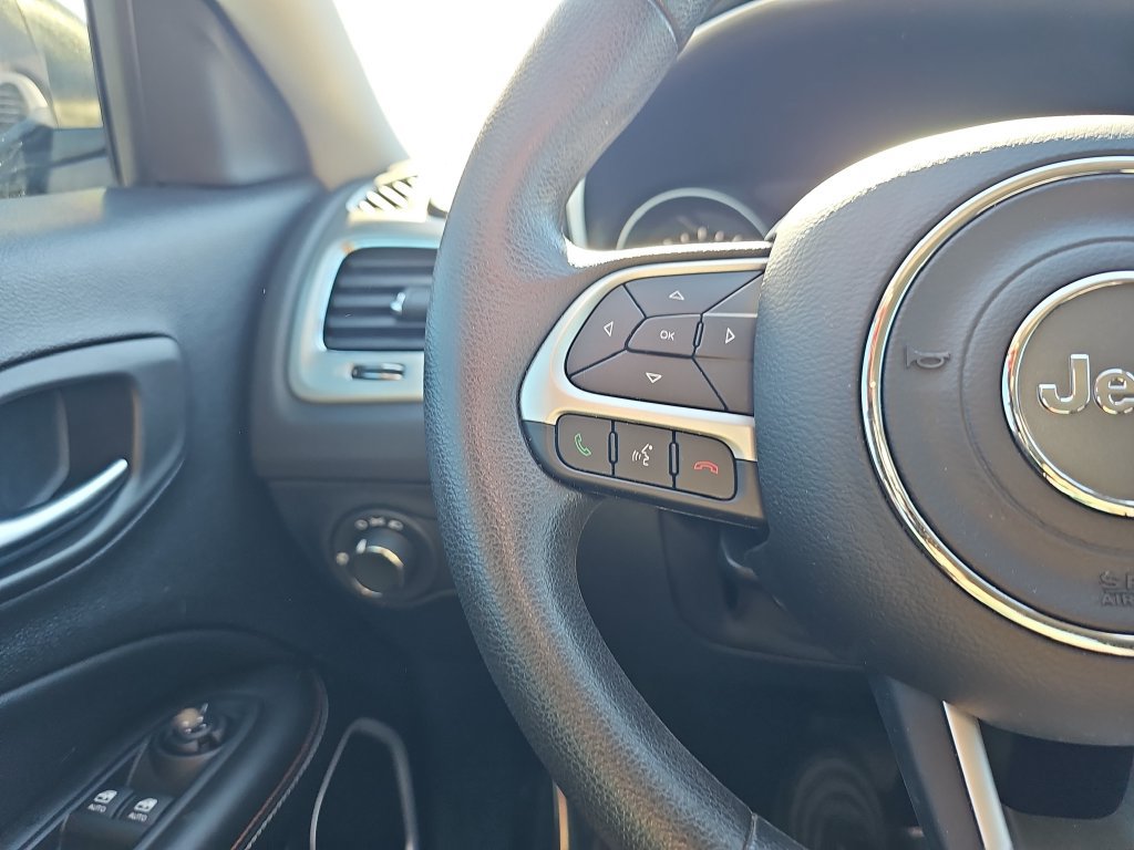 Used 2019 Jeep Compass Sport FWD image 17