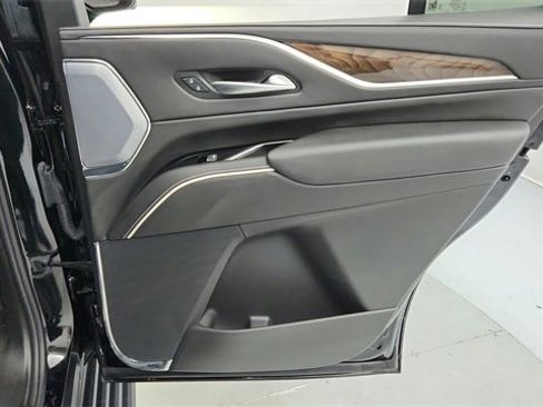 Certified 2024 Cadillac Escalade Sport Platinum image 21