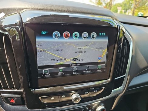 Used 2019 Chevrolet Traverse RS AWD/4WD image 25