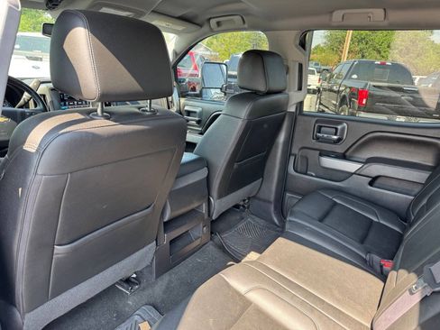 Used 2017 Chevrolet Silverado 1500 LTZ Z71 w/ LTZ Plus Package AWD/4WD image 15