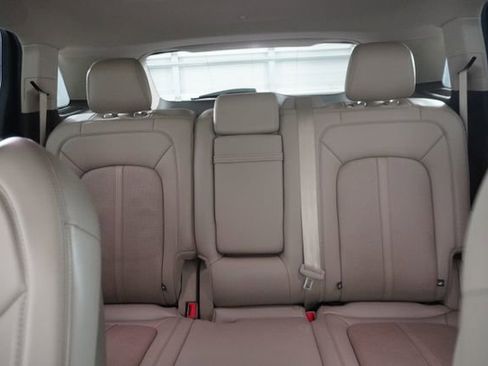 Used 2022 Lincoln Nautilus Reserve w/ Equipment Group 201A FWD image 32