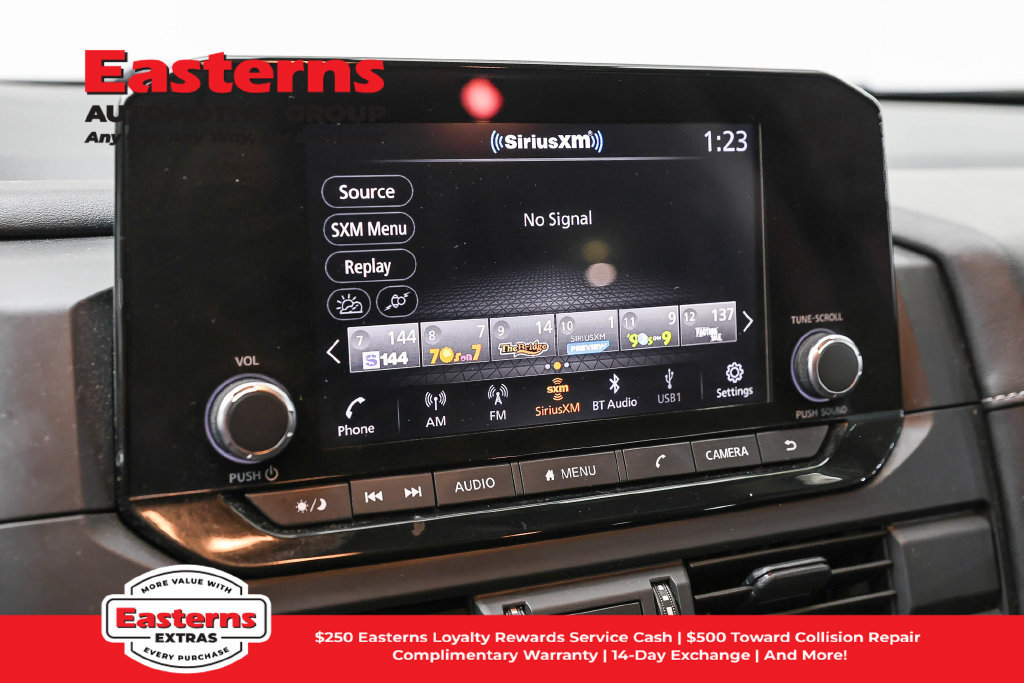 Used 2024 Nissan Pathfinder S AWD/4WD image 20
