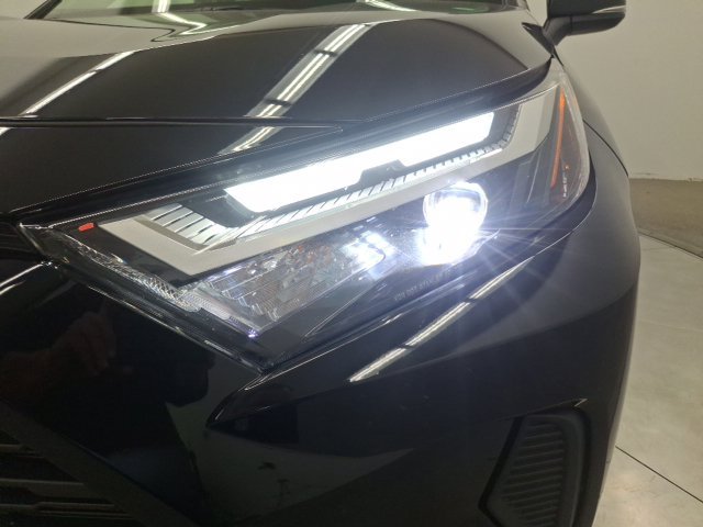 Used 2023 Toyota RAV4 XLE AWD/4WD image 47