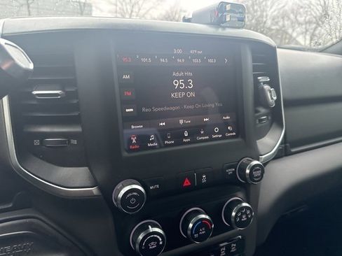 Used 2019 RAM 2500 Big Horn image 25