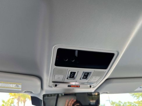 New 2025 Land Rover Defender 110 S image 26