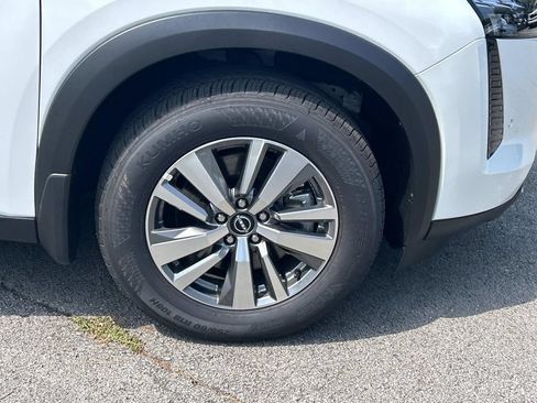 New 2026 Nissan Pathfinder SL AWD/4WD image 9