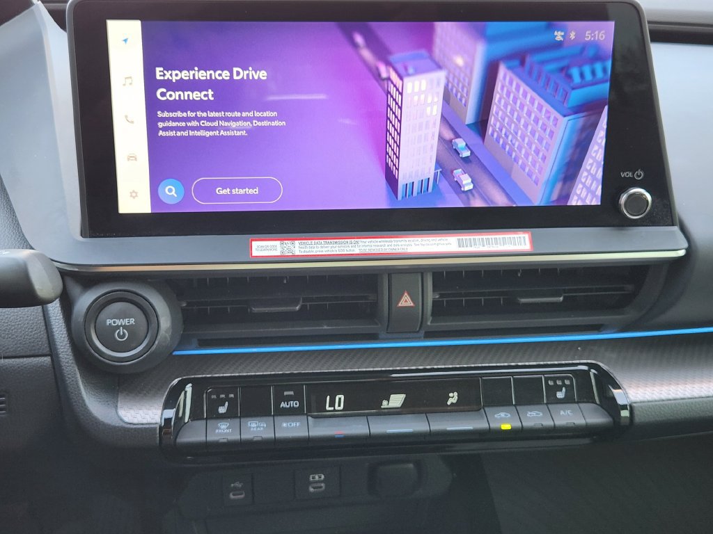 Used 2026 Toyota Prius XLE FWD image 17