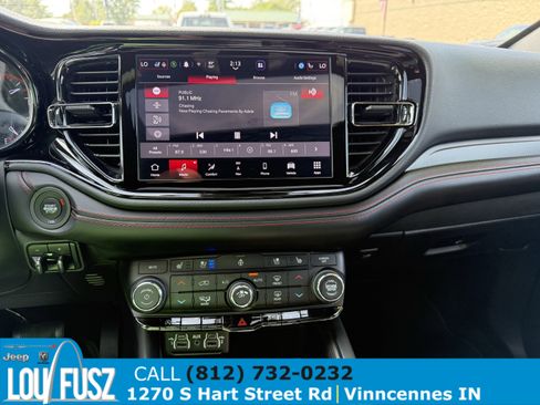 Used 2024 Dodge Durango GT image 28