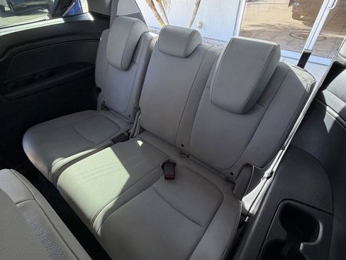 Certified 2024 Honda Odyssey EX-L image 26