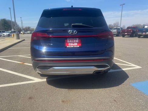 Used 2023 Hyundai Santa Fe SEL w/ Premium Package image 8