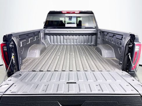 New 2026 GMC Sierra 2500 AT4X AWD/4WD image 27