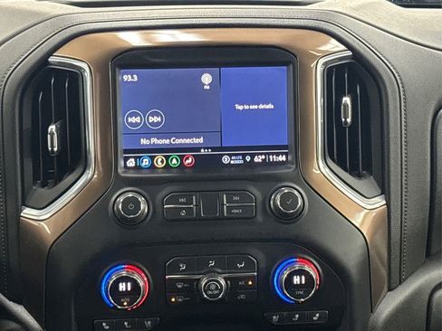 Used 2021 Chevrolet Silverado 1500 High Country image 21