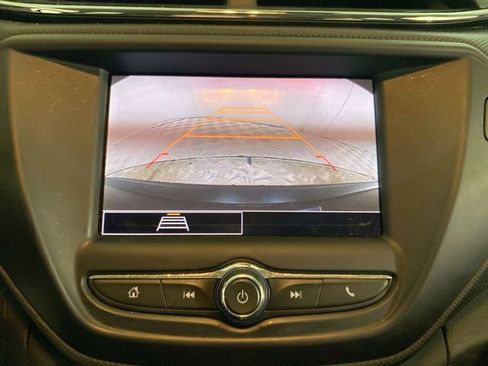 Used 2023 Chevrolet TrailBlazer LS image 33